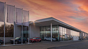 Dealer BMW Premium
 Arena Łódź - Włókniarzy.